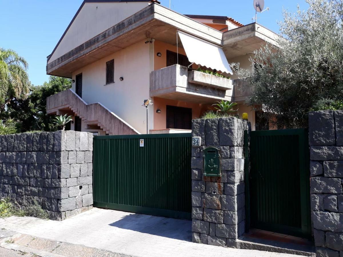 Вилла Clementine'S House Ачиреале Экстерьер фото